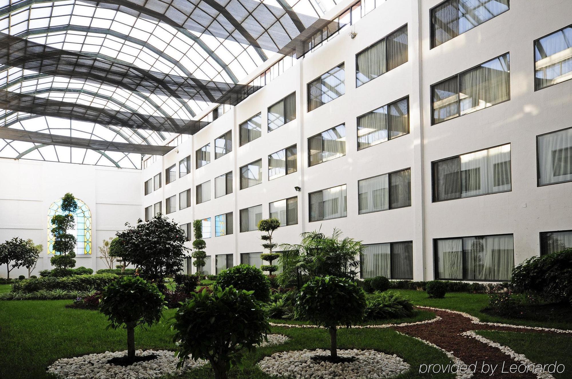 Holiday Inn Express Toluca By Ihg Екстер'єр фото